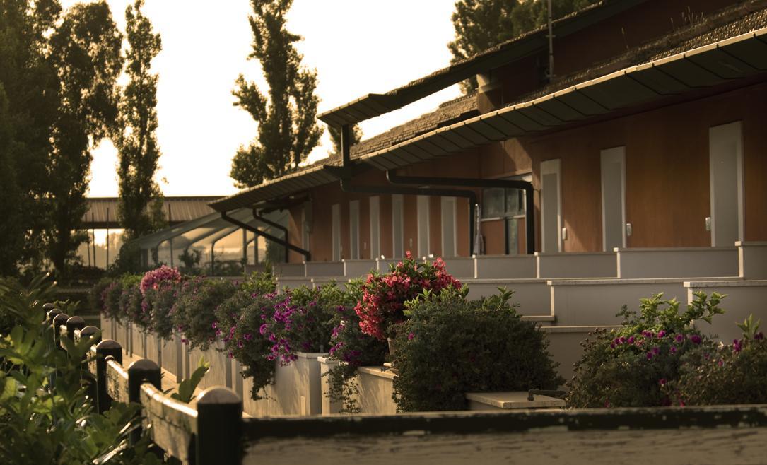 Il Casale Corte Rossa Latina Extérieur photo